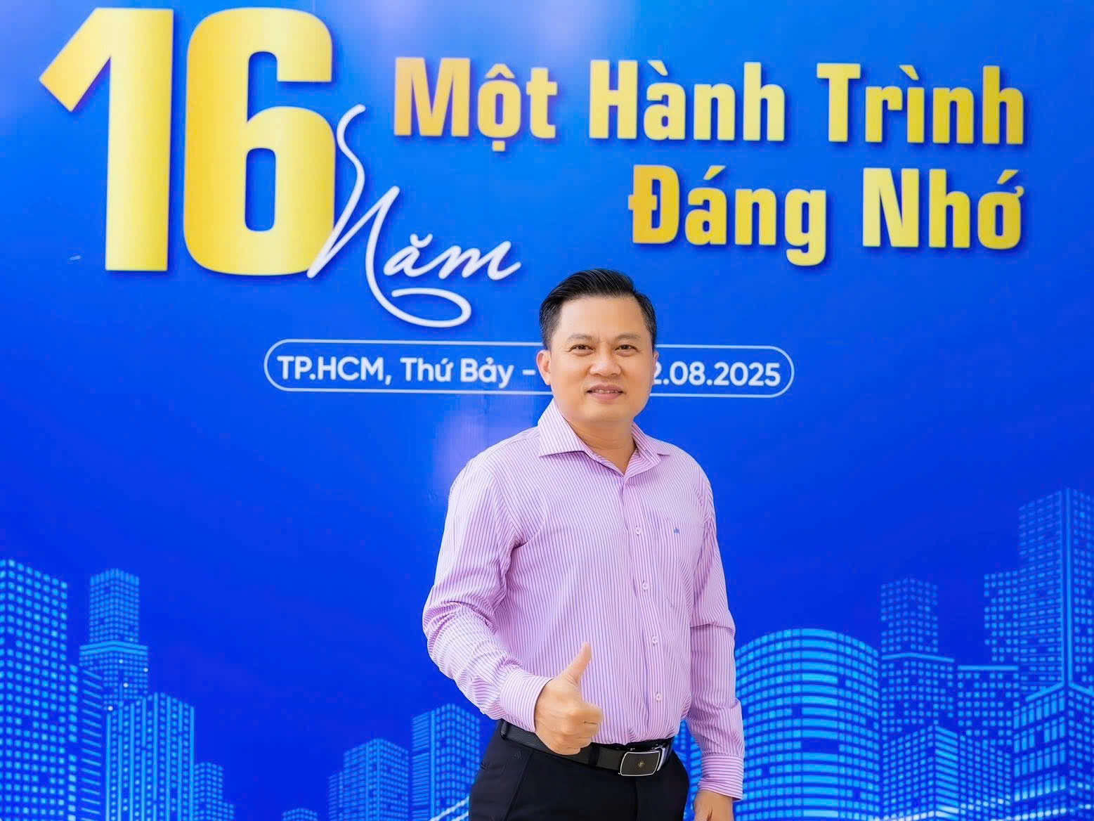 16 năm một hành trình đáng nhớ, Việ Tín vinh dự được nhận Giấy khen từ Hội doanh nghiệp Quận 6