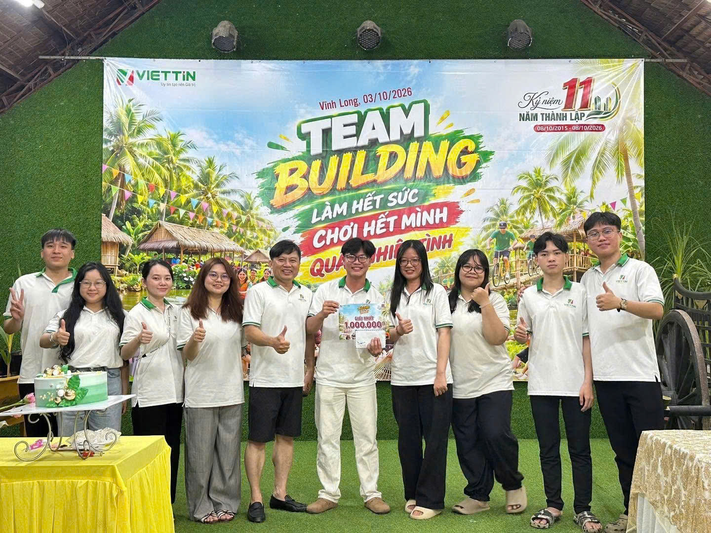 Vinh danh những tập thể, cá nhân tiêu biểu ghi nhận những nổ lực và đóng góp tại Việt Tín