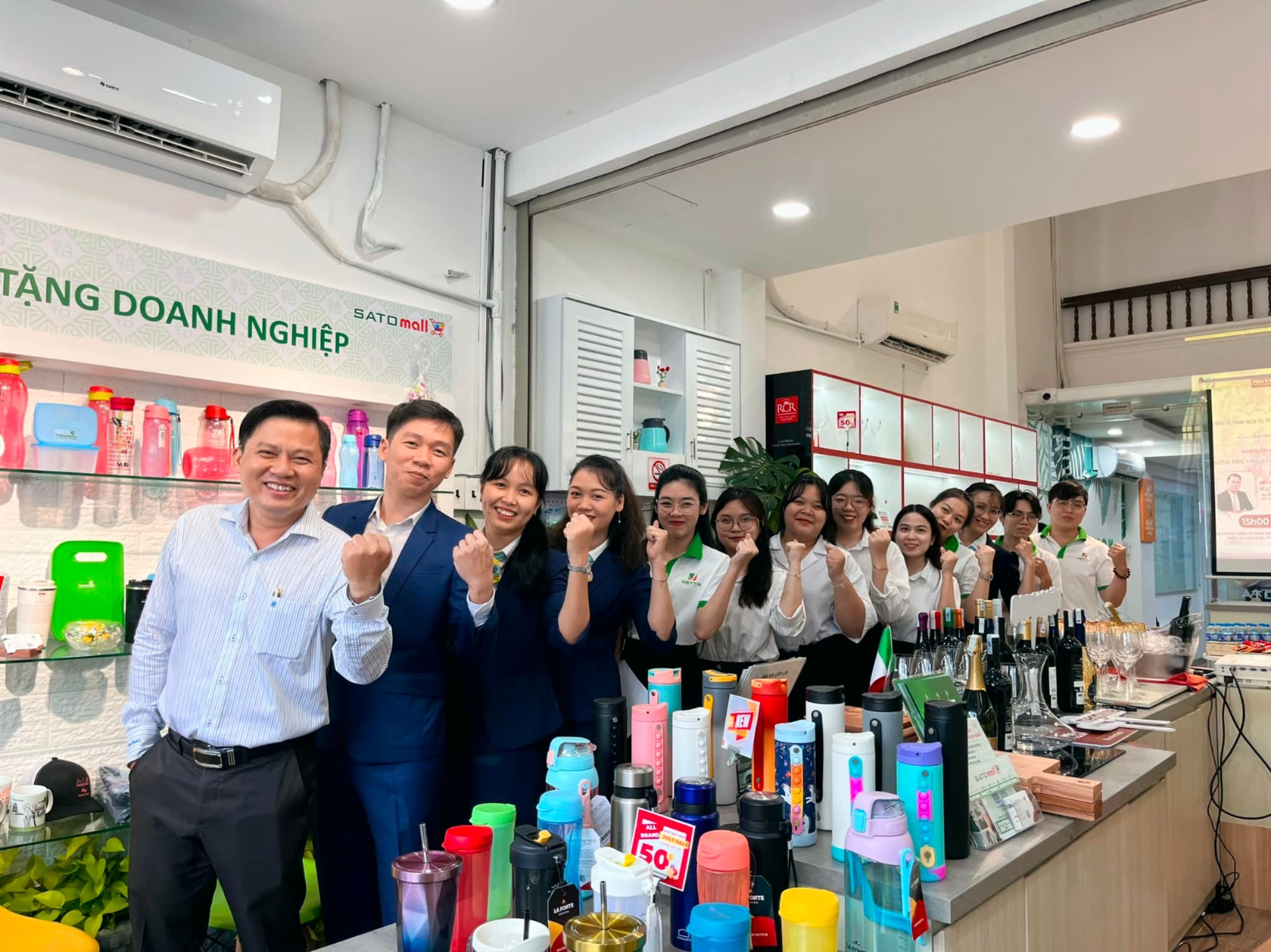 Việt Tín gặp gỡ Khách hàng - Kết nối và đồng hành cùng Doanh nghiệp