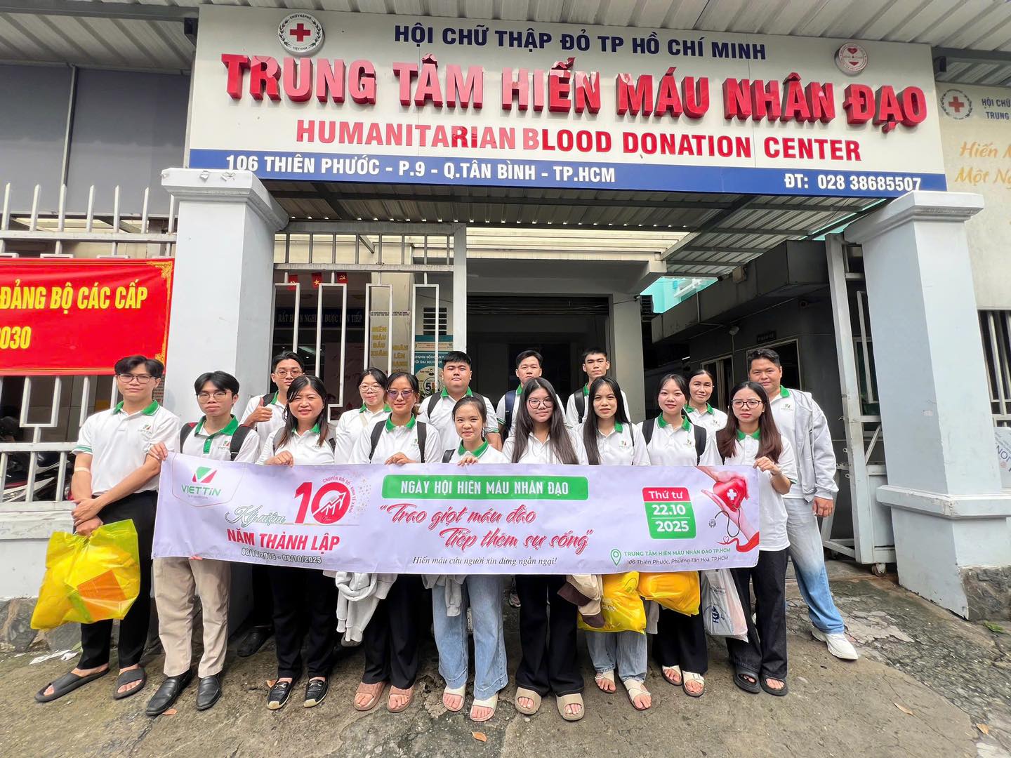 Kỷ niệm 10 năm Việt Tín - Trao giọt máu đào, tiếp thêm sự sống