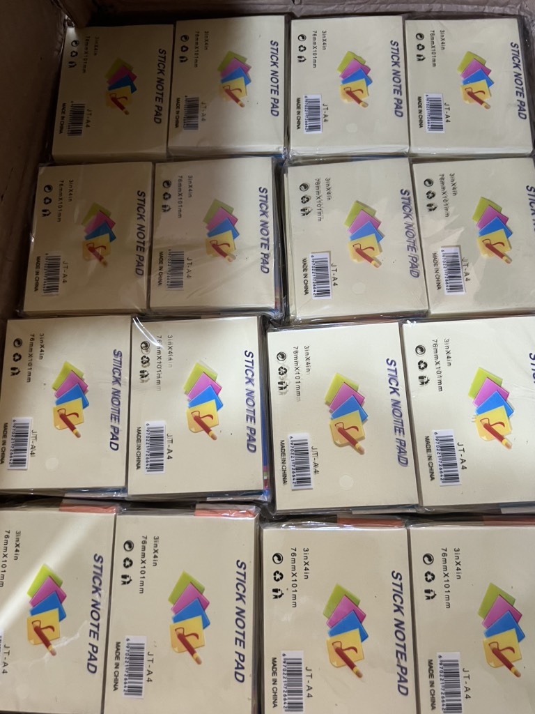 Giấy note 3*4 mà vàng - xấp 100 tờ