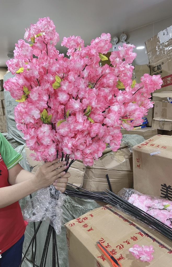 Hoa mai đào lớn 95cm màu hồng nhạt (1T*150B*10C)