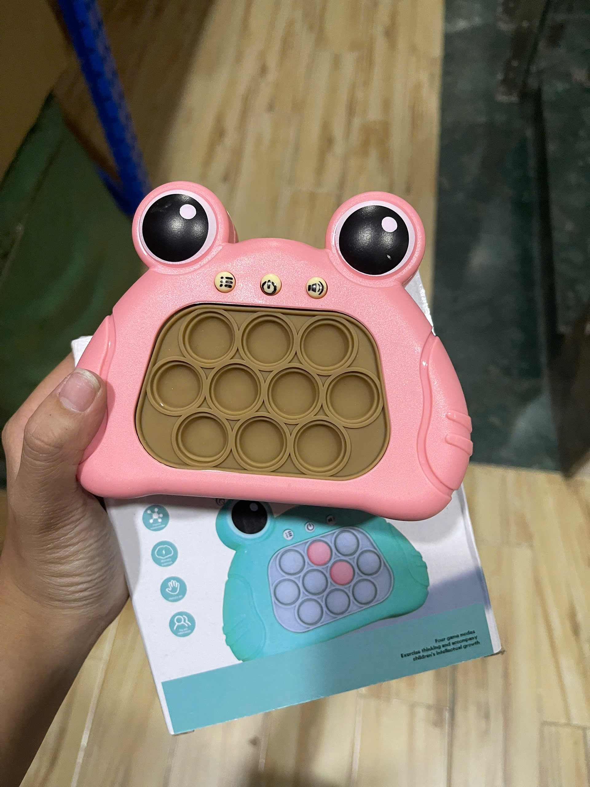 POP IT điện tử - phi hành gia ( 1T*120C )