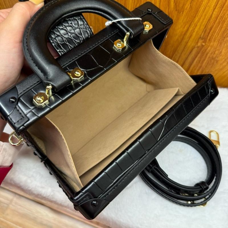 E8_Túi Cốp Nữ Chữ Nhật Da Bò Sang Chảnh Kích thướt 20cm Bag Cốp Vuông Kem