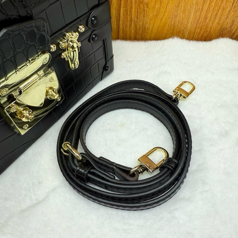 E8_Túi Cốp Nữ Chữ Nhật Da Bò Sang Chảnh Kích thướt 20cm Bag Cốp Vuông Kem