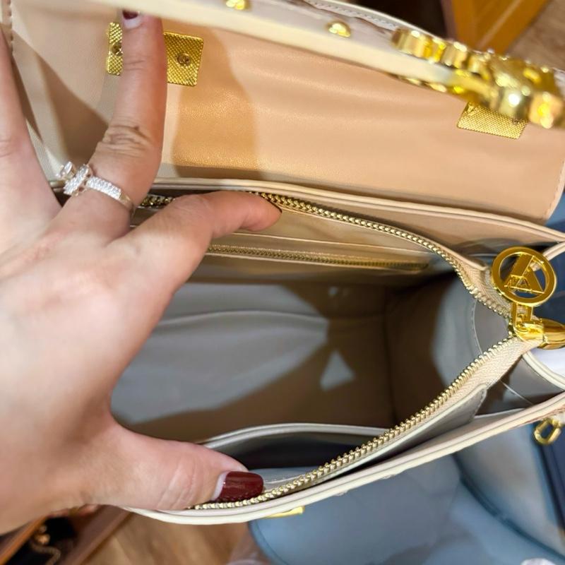 J6_Túi Xách Nữ Da Bò Vân Cá Sấu Cao Cấp Lót Da, Túi Đi Tiệc Sang Chảnh Đẳng Cấp- HuynhBi Luxury Bag