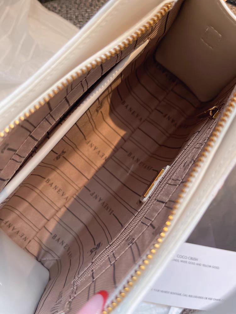 F2_Túi Xách Nữ  Họa Tiết Thêu Hoa Kích Thước 26x18x11cm