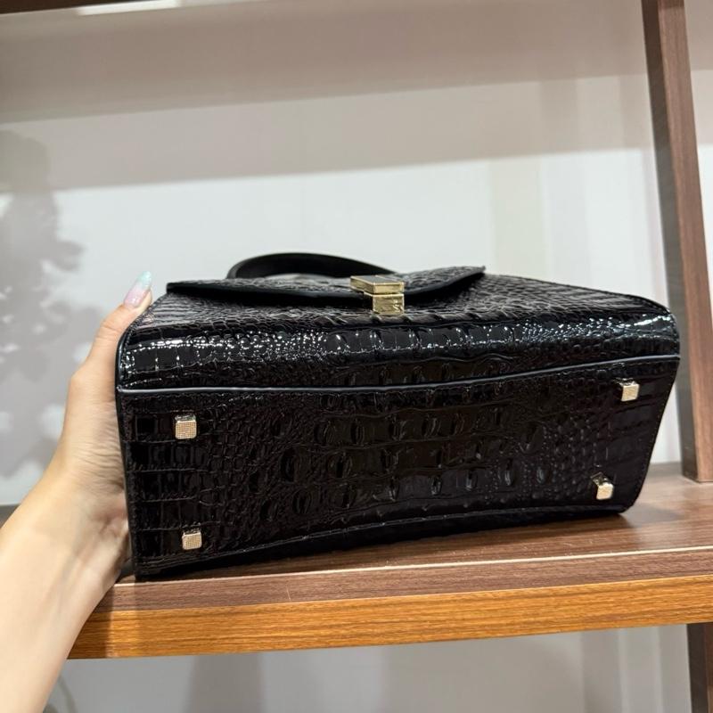L8_Túi Xách Da Bò Hoạ Tiết Cá Sấu, Kích Thước 25x20x10 Kèm Hộp Bag Nữ Kem
