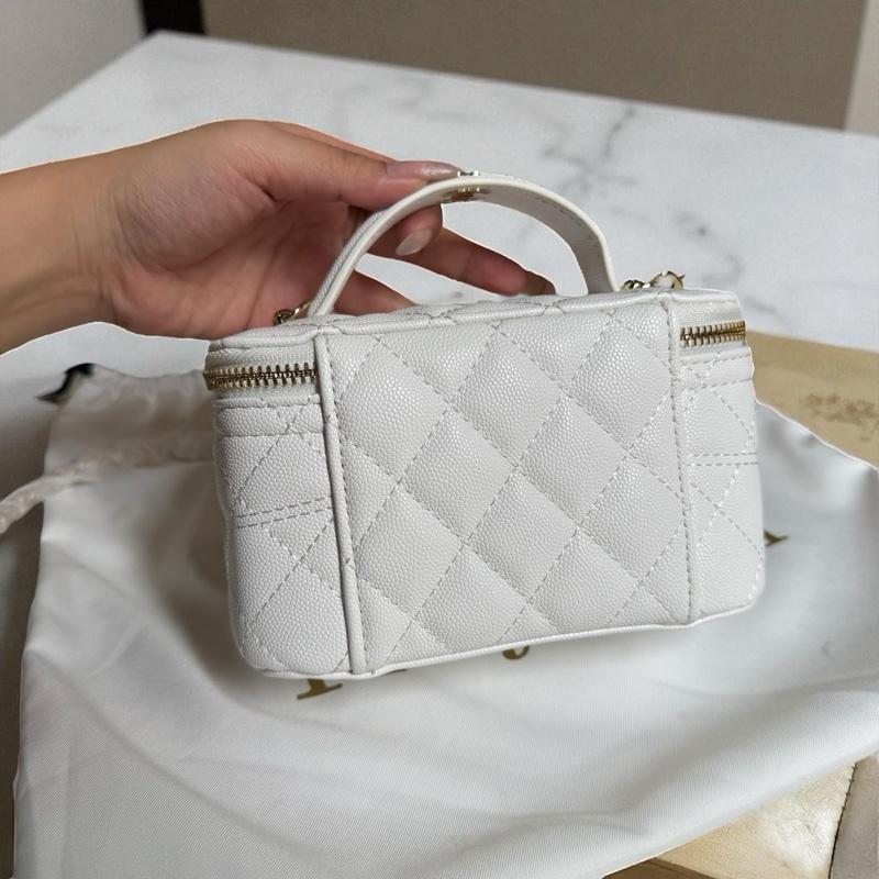 Túi Cốp Đeo Chéo Nữ Da Caviar Khóa Thép Không Hen Gỉ Kích Thước 18cm KÈM HỘP Bag Đeo Vai túi cốp Kem