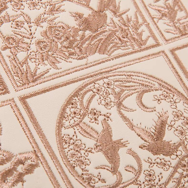 Z6_Túi Xách Nữ Họa Tiết Thêu Hoa Trên Da Bò Cao Cấp, Kích Thước 29cm, 5 Ngăn Bag Kem túi  xách