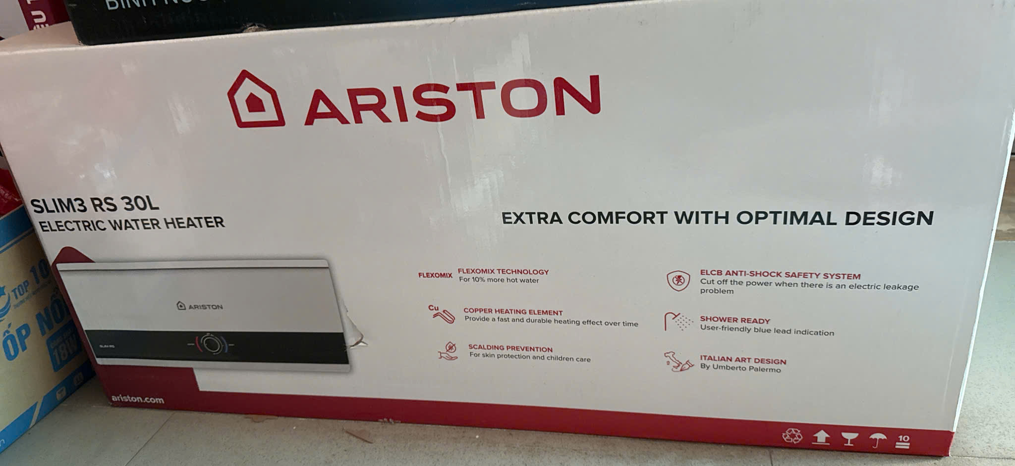 Máy nước nóng Ariston Slim3 20R - 20 lít