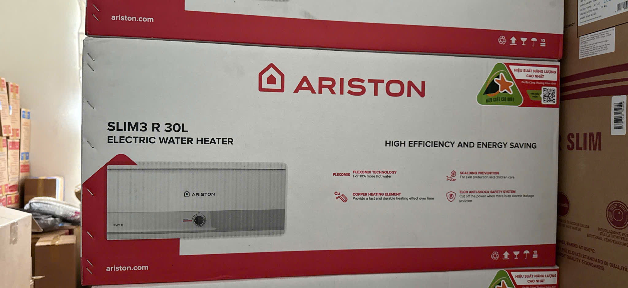 Máy nước nóng Ariston Slim3 20R - 20 lít