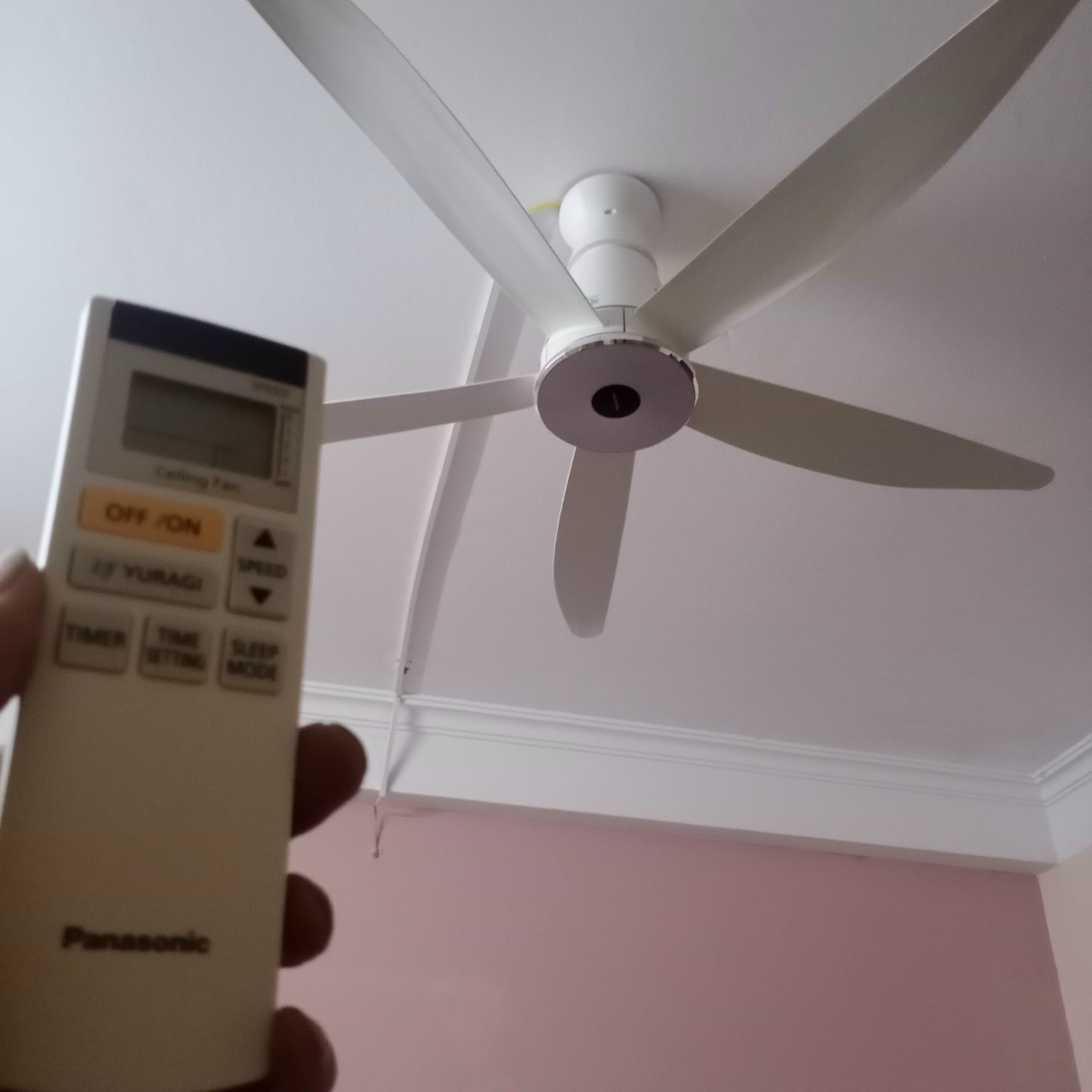 Quạt trần 5 cánh Panasonic F-60GDS