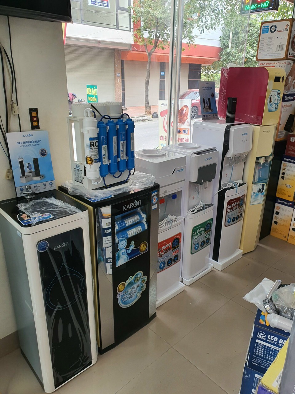 Máy lọc nước Karofi KAQ-U05