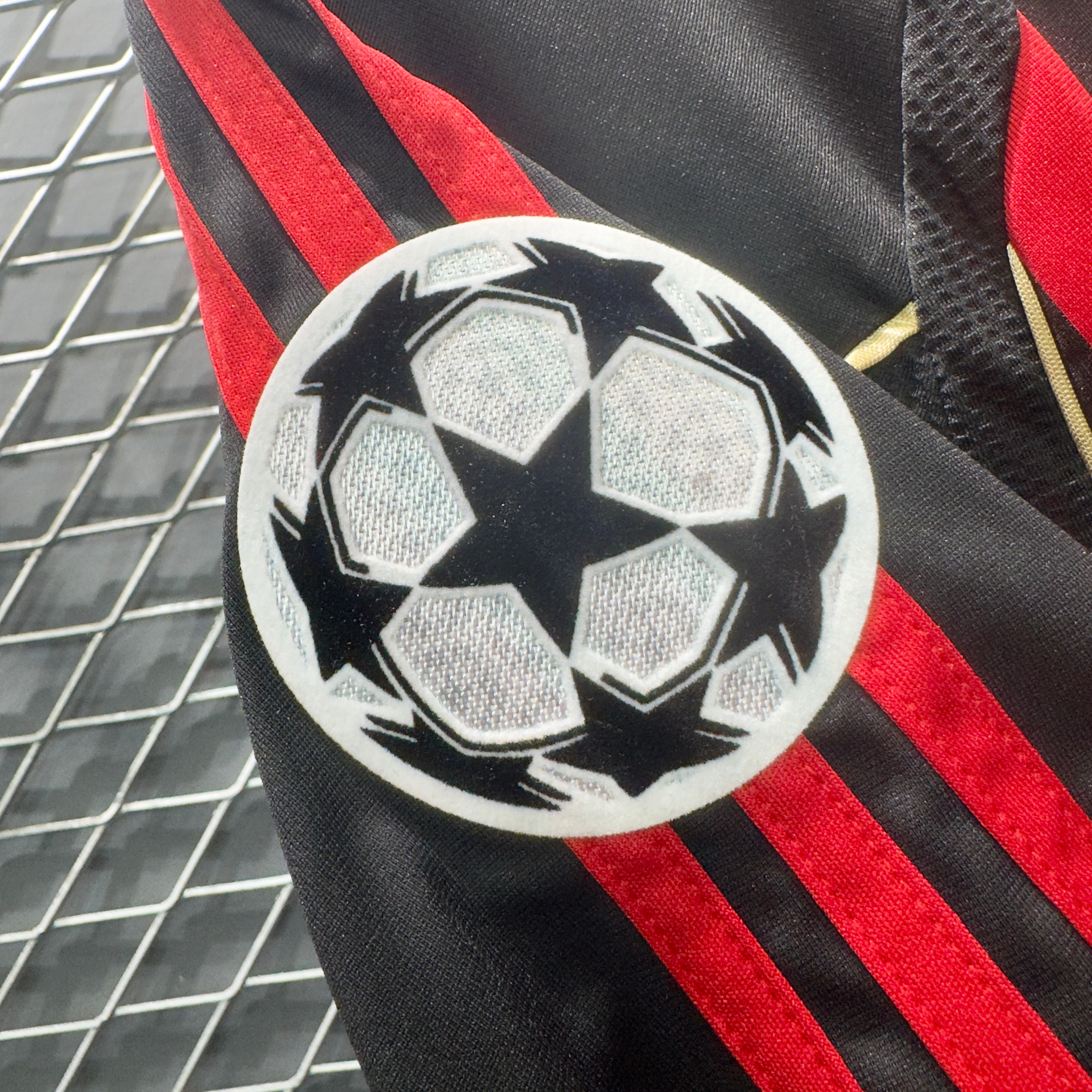 ÁO BÓNG ĐÁ AC MILAN 2006/07 SÂN NHÀ KAKA #22