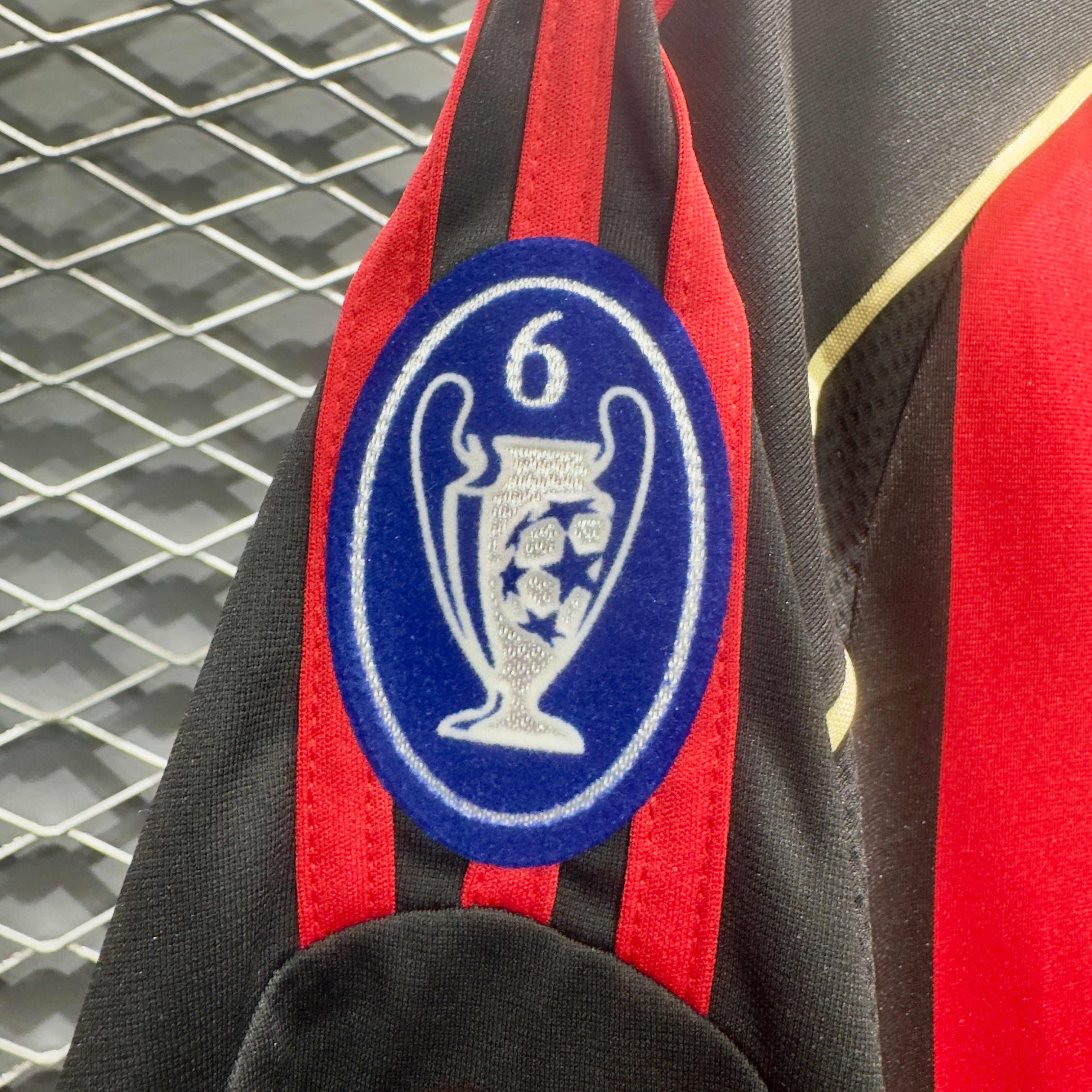 ÁO BÓNG ĐÁ AC MILAN 2006/07 SÂN NHÀ KAKA #22