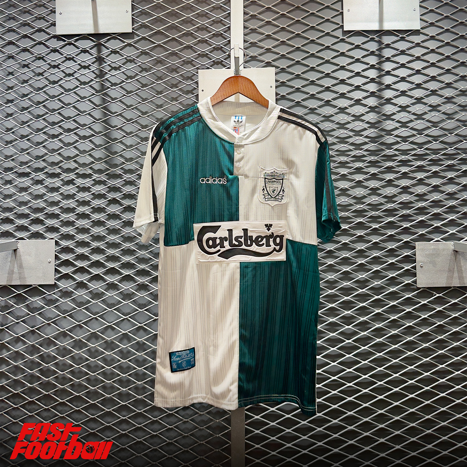 ÁO BÓNG ĐÁ LIVERPOOL 1995/96 SÂN KHÁCH