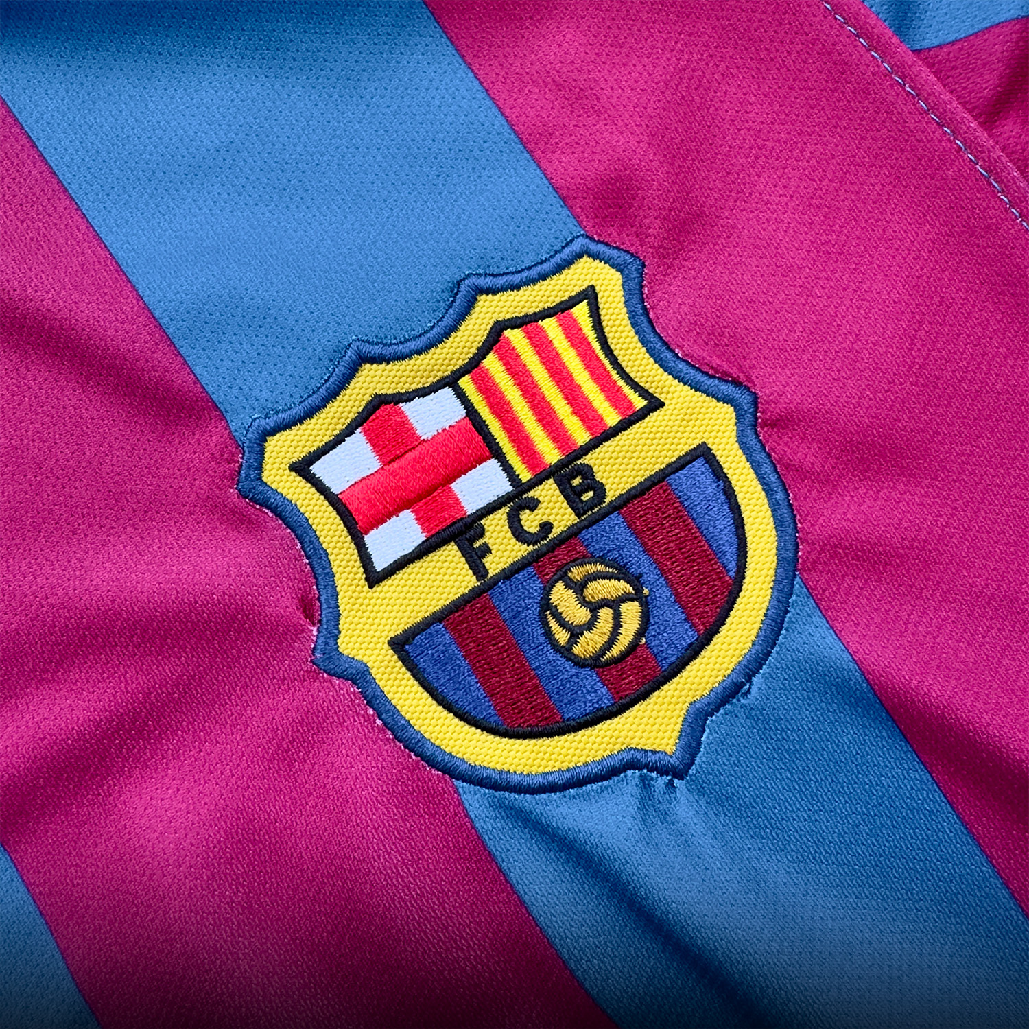 ÁO BÓNG ĐÁ BARCELONA 2005/06 SÂN NHÀ DÀI TAY CHUNG KẾT CHAMPIONS LEAGUE