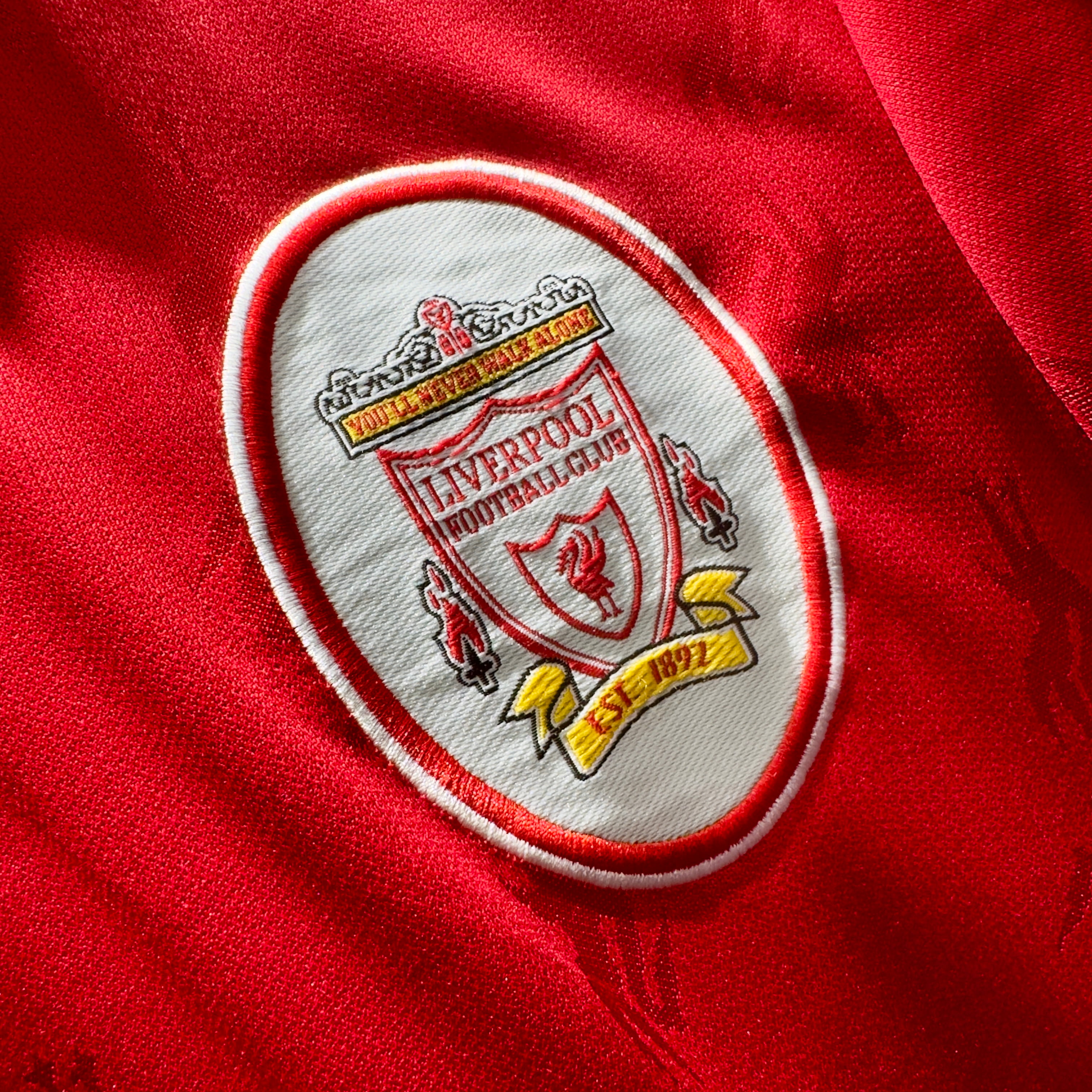 ÁO BÓNG ĐÁ LIVERPOOL 1996/97 SÂN NHÀ