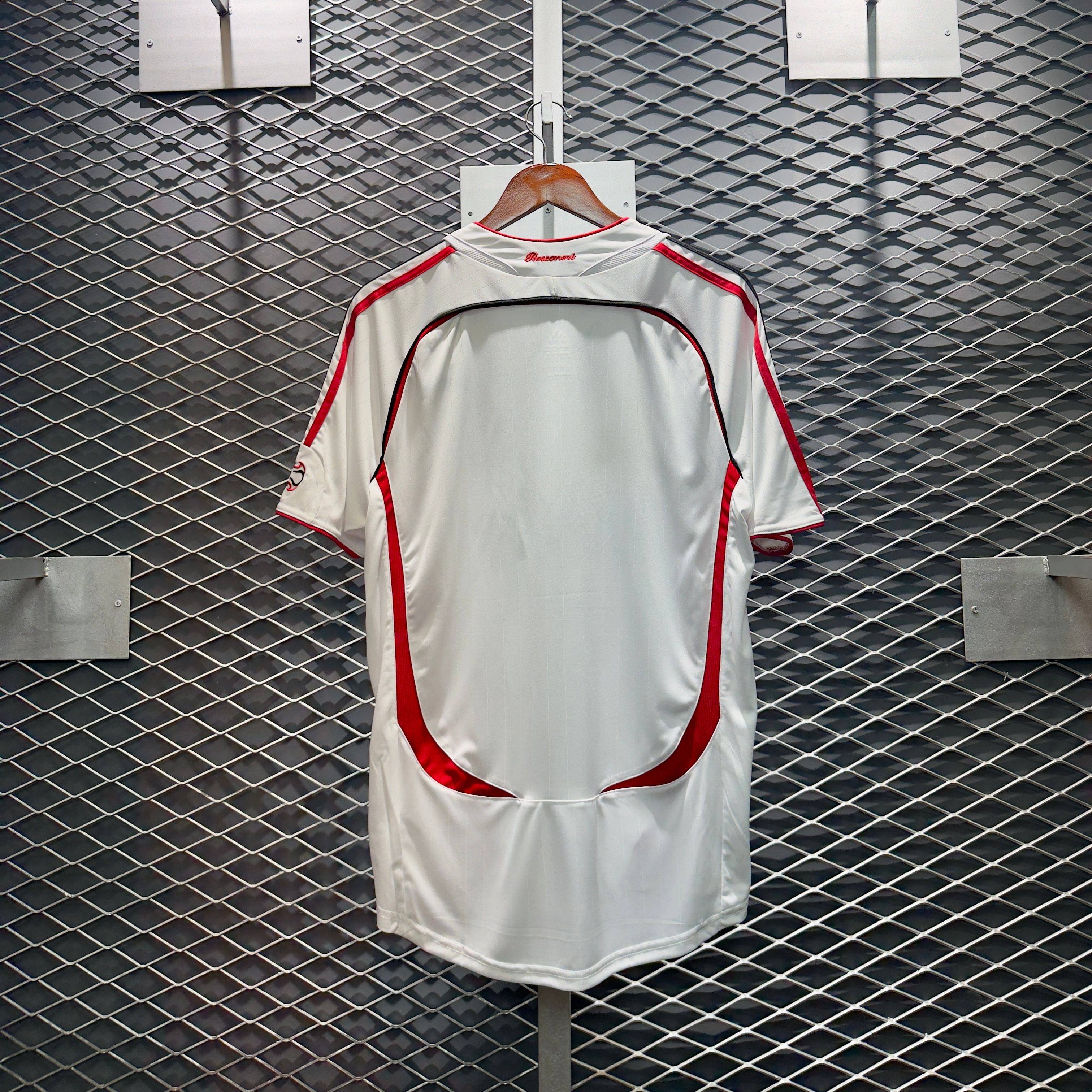 ÁO BÓNG ĐÁ AC MILAN 2006/07 SÂN KHÁCH