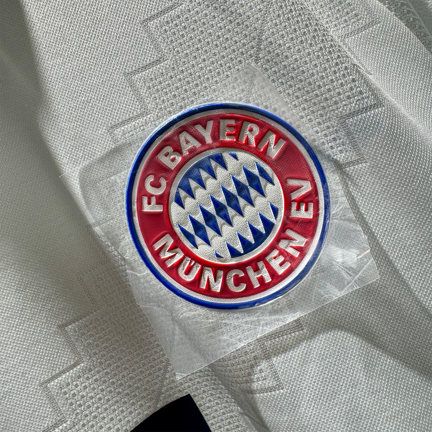 ÁO BÓNG ĐÁ BAYERN MUNICH 2026/27 SÂN KHÁCH BẢN PLAYER