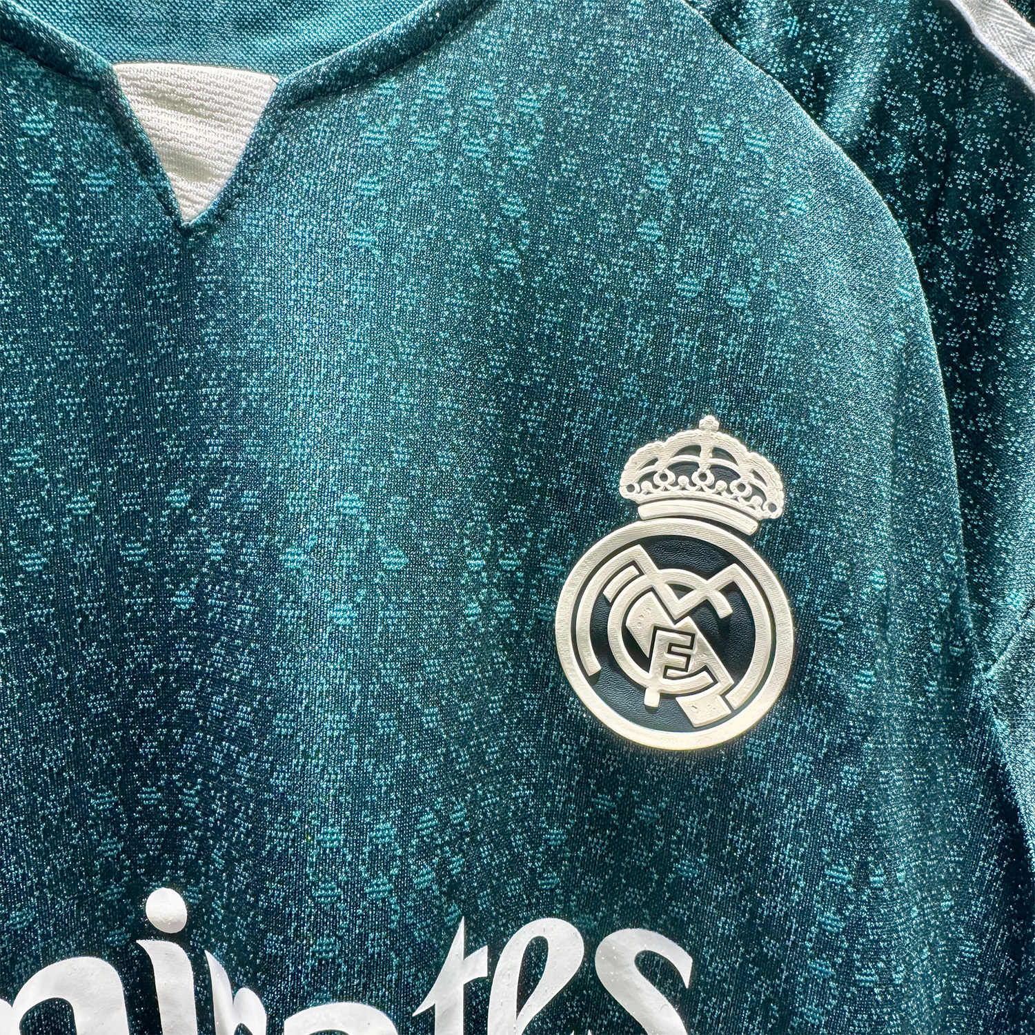 ÁO BÓNG ĐÁ REAL MADRID 2026/27 SÂN KHÁCH BẢN PLAYER