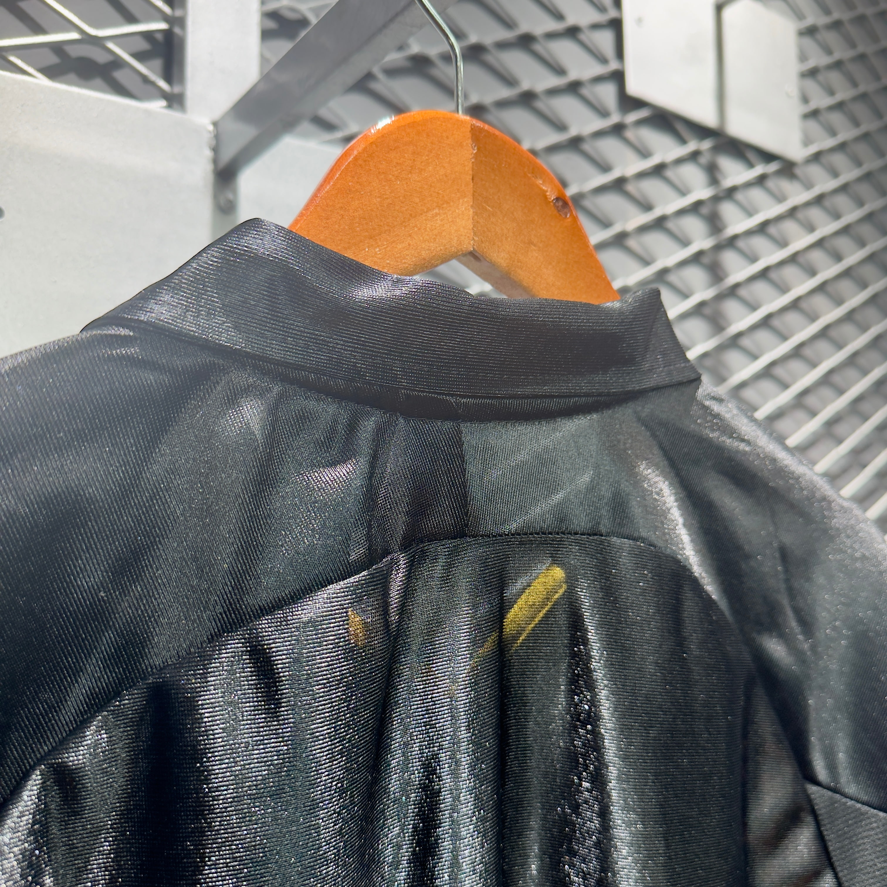 ÁO BÓNG ĐÁ REAL MADRID 1999/00 SÂN KHÁCH