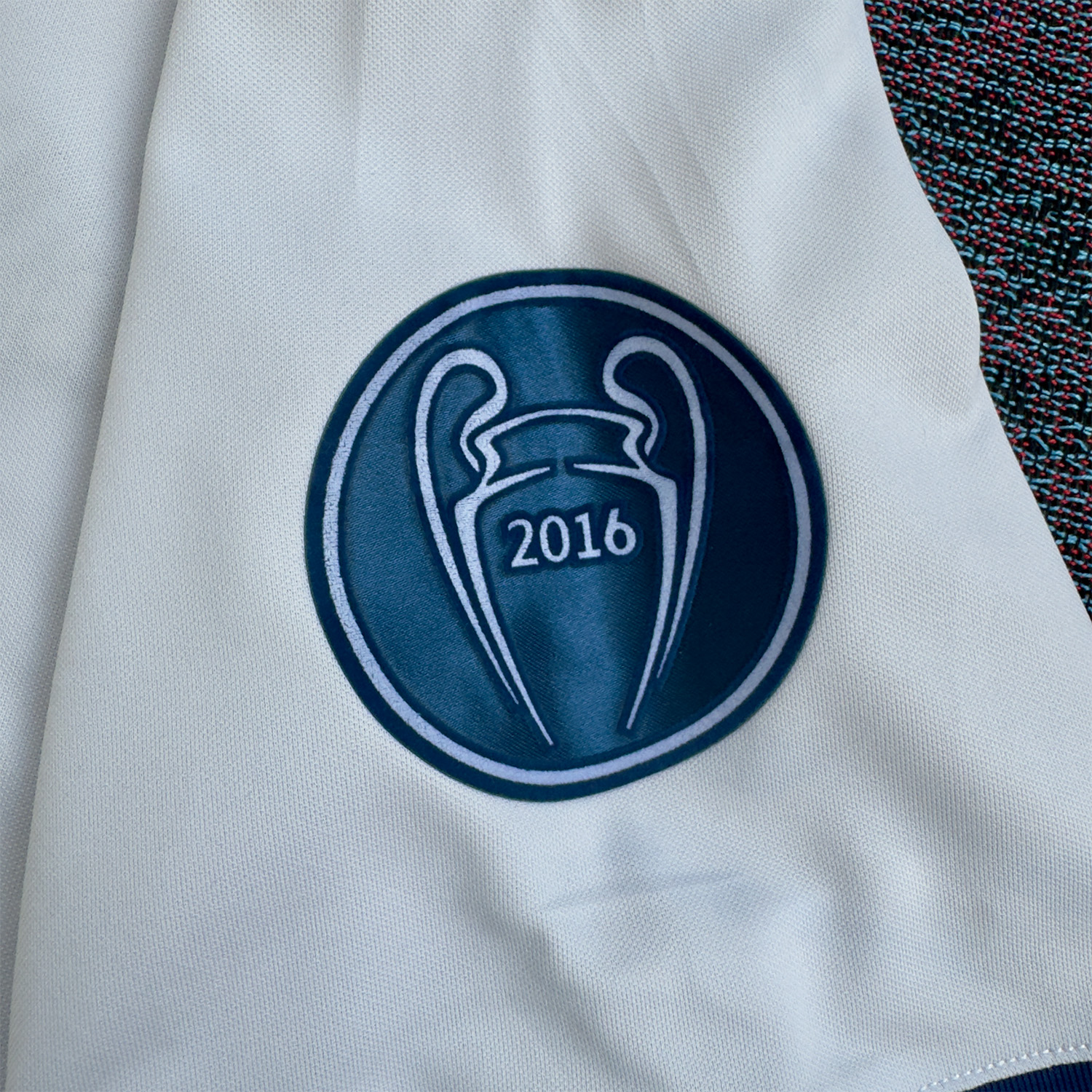 ÁO BÓNG ĐÁ REAL MADRID 2016/17 SÂN NHÀ CHAMPIONS LEAGUE RONALDO #7