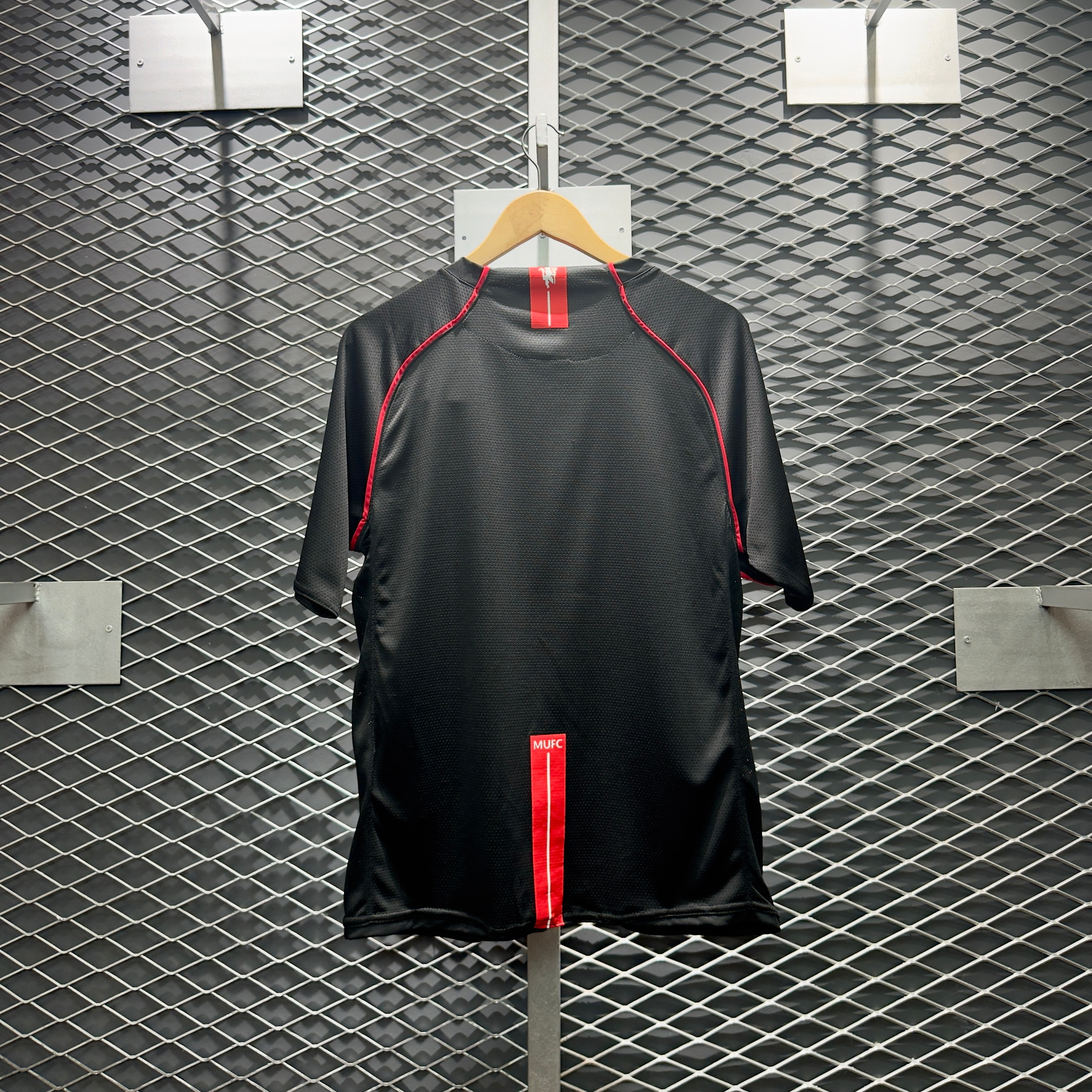 ÁO BÓNG ĐÁ MANCHESTER UNITED 2007/08 SÂN KHÁCH