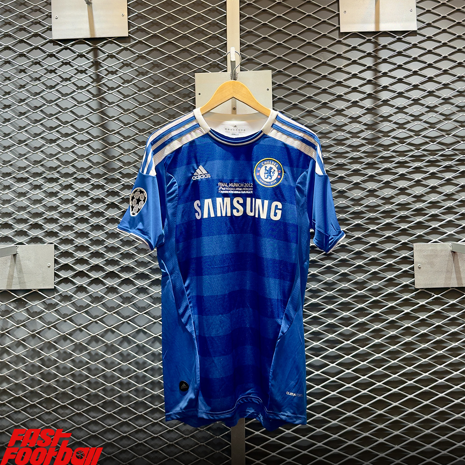 ÁO BÓNG ĐÁ CHELSEA 2011/12 SÂN NHÀ CHUNG KẾT CHAMPIONS LEAGUE