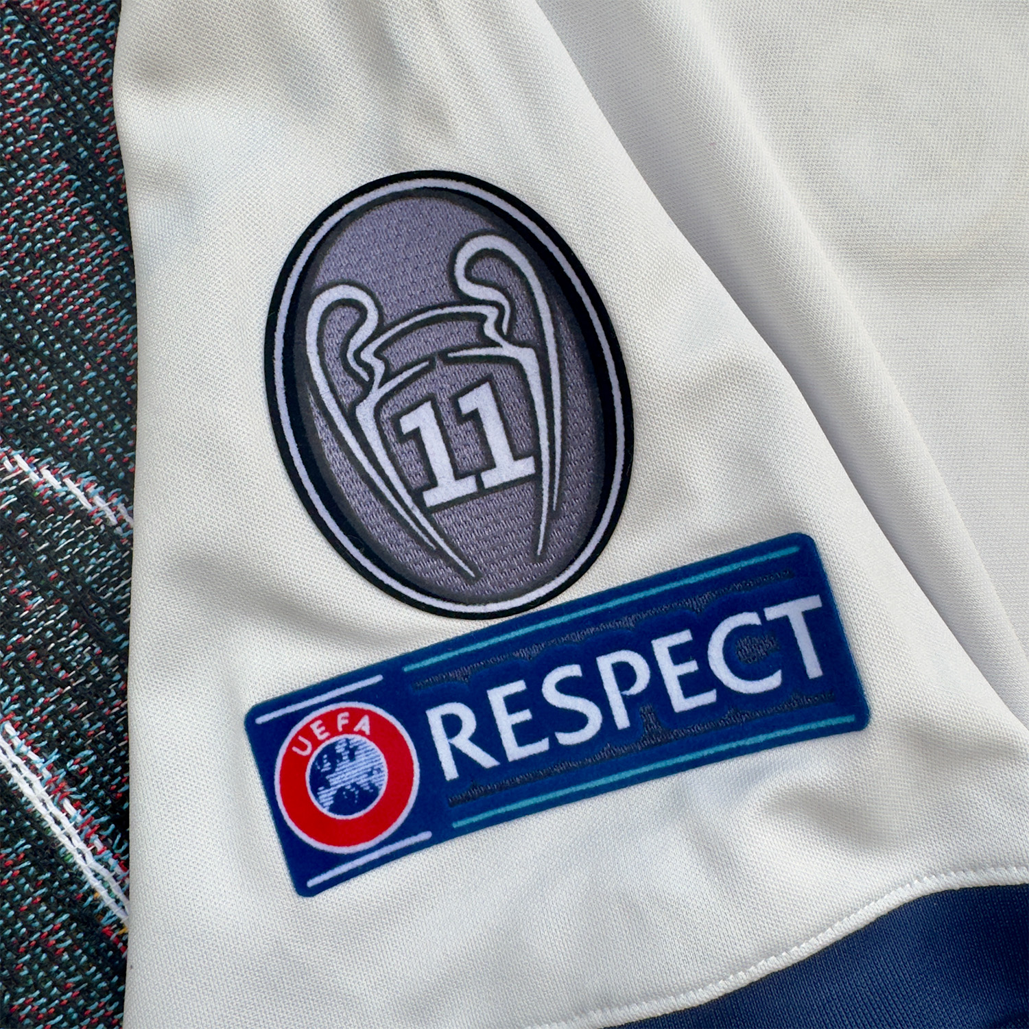 ÁO BÓNG ĐÁ REAL MADRID 2016/17 SÂN NHÀ CHAMPIONS LEAGUE RONALDO #7