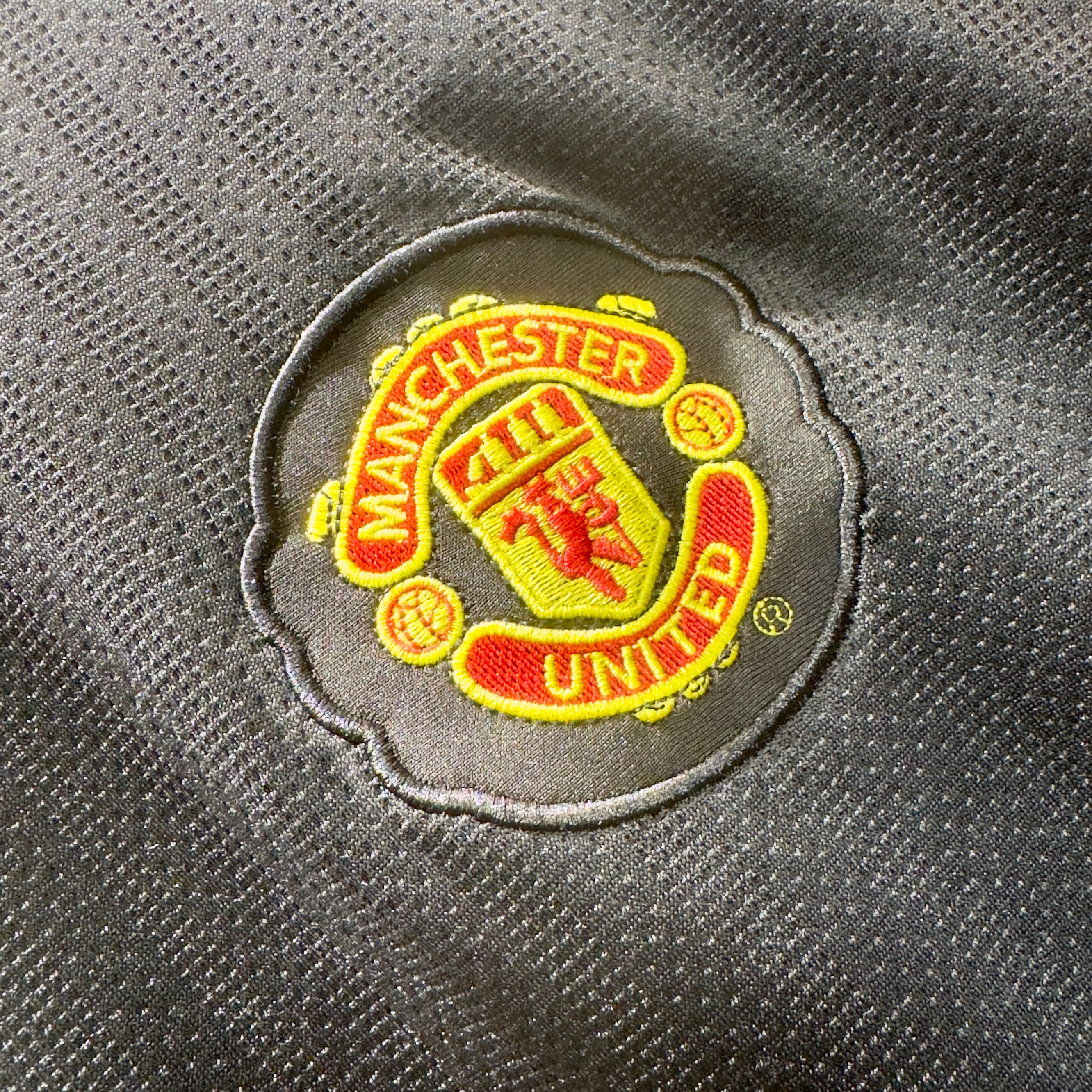 ÁO BÓNG ĐÁ MANCHESTER UNITED 2007/08 SÂN KHÁCH