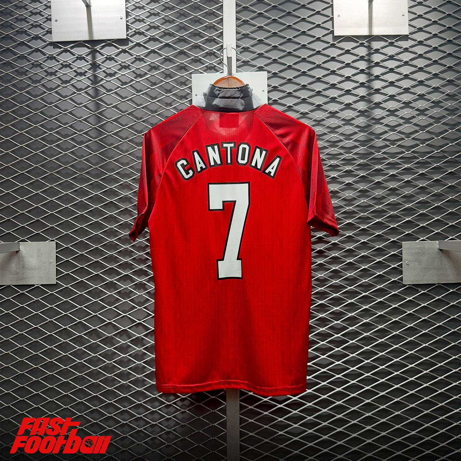 ÁO BÓNG ĐÁ MANCHESTER UNITED 1996/97 SÂN NHÀ CANTONA #7