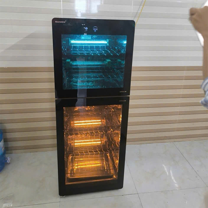Tủ sấy bát đĩa Ranox 280L cao cấp, khử khuẩn với công nghệ Ozone tiên tiến