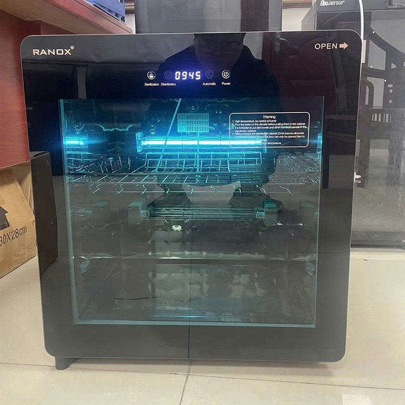 Tủ sấy Ranox dung tích 65L, tủ sấy cực tím (UV) kết hợp khử khuẩn Ozone