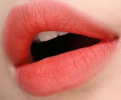 Khử thâm môi kết hợp ủ dưỡng (Detox + Collagen)
