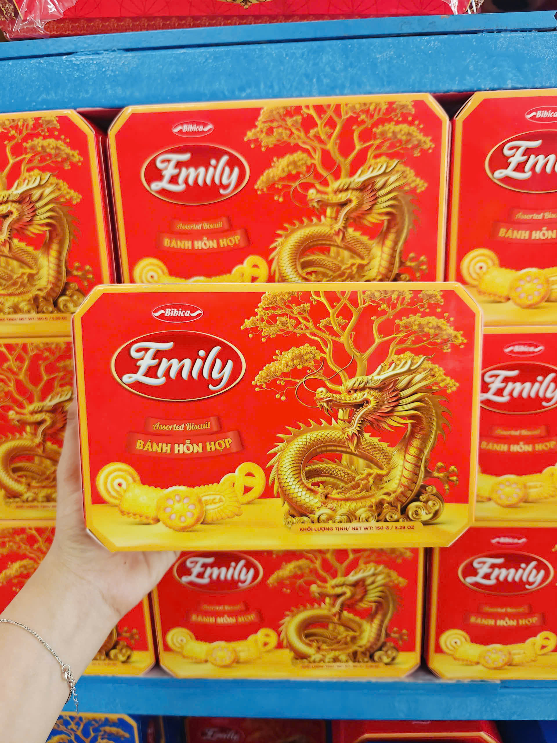 Bánh Hỗn Hợp Emily Gói 150g Nhiều Mẫu – Bánh Quy Thơm Ngon, Mẫu Mã Đẹp Mắt Phù Hợp Biếu Tặng Và Thưởng Thức Gia Đình