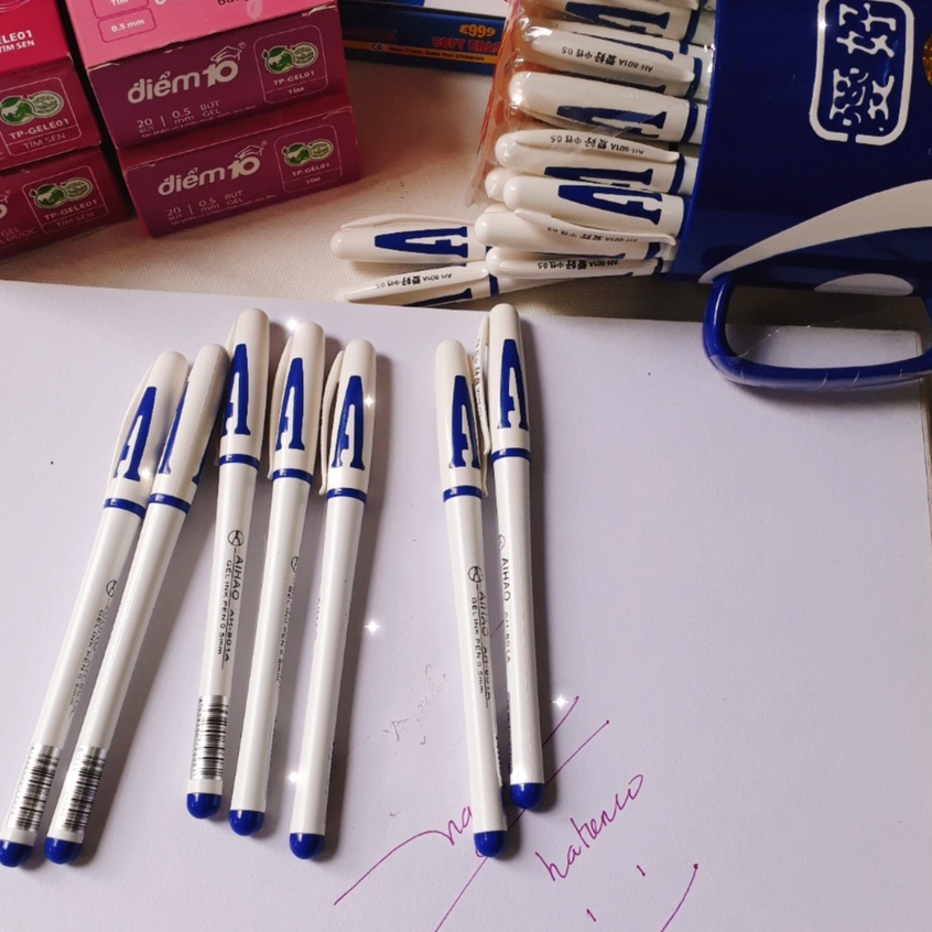 Bút Nước Chữ A Màu Mực Nước