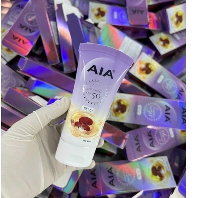 Kem Chống Nắng Trắng Da  AIA Linh Chi Đỏ 60ml