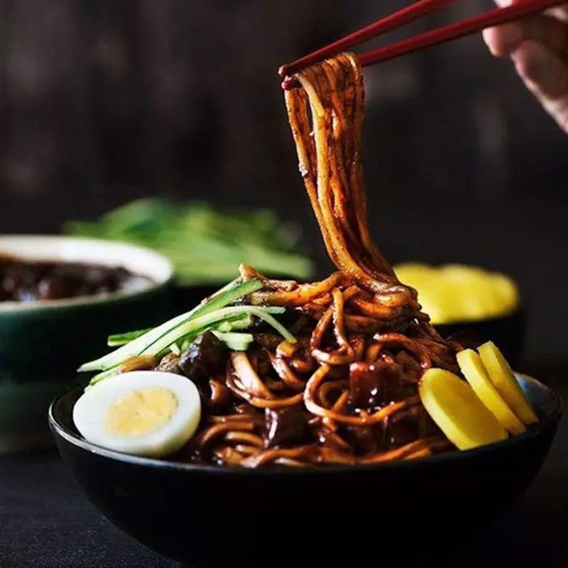 Mì trộn tương đen Koreno gói 78g