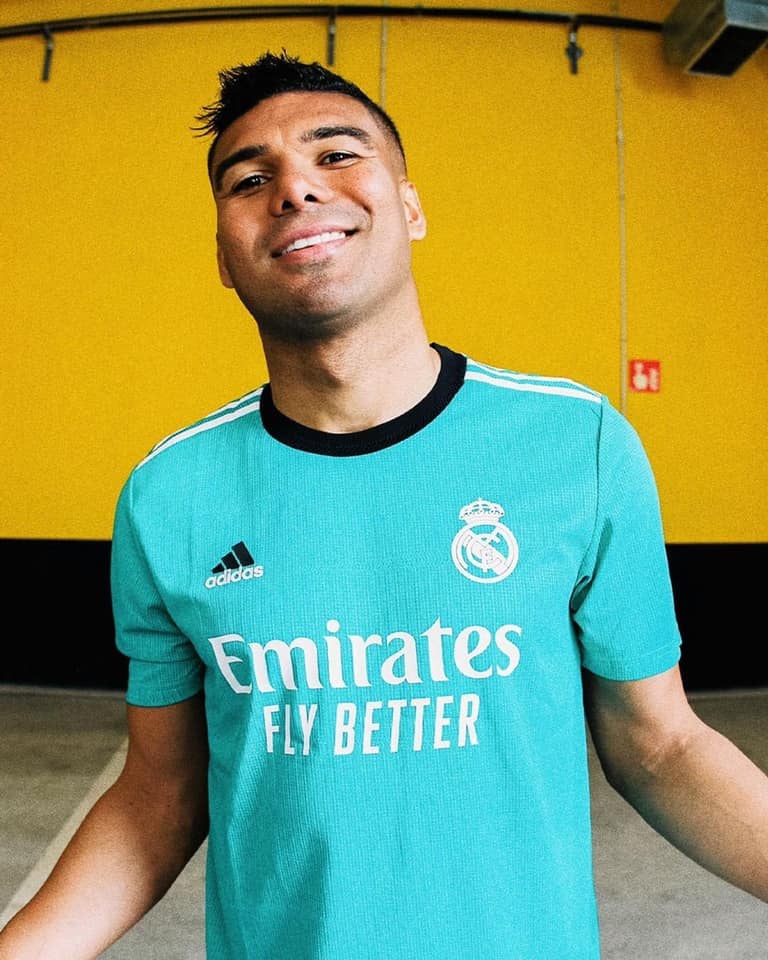 RA MẮT ÁO THI ĐẤU THỨ 3, CLB REAL MADRID MÙA BÓNG 2021