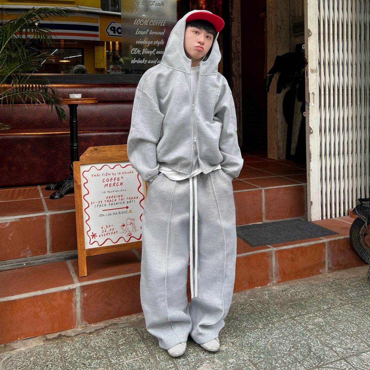 Outfit Culture Sweat Pants - Culture Zipper Boxy Hoodie