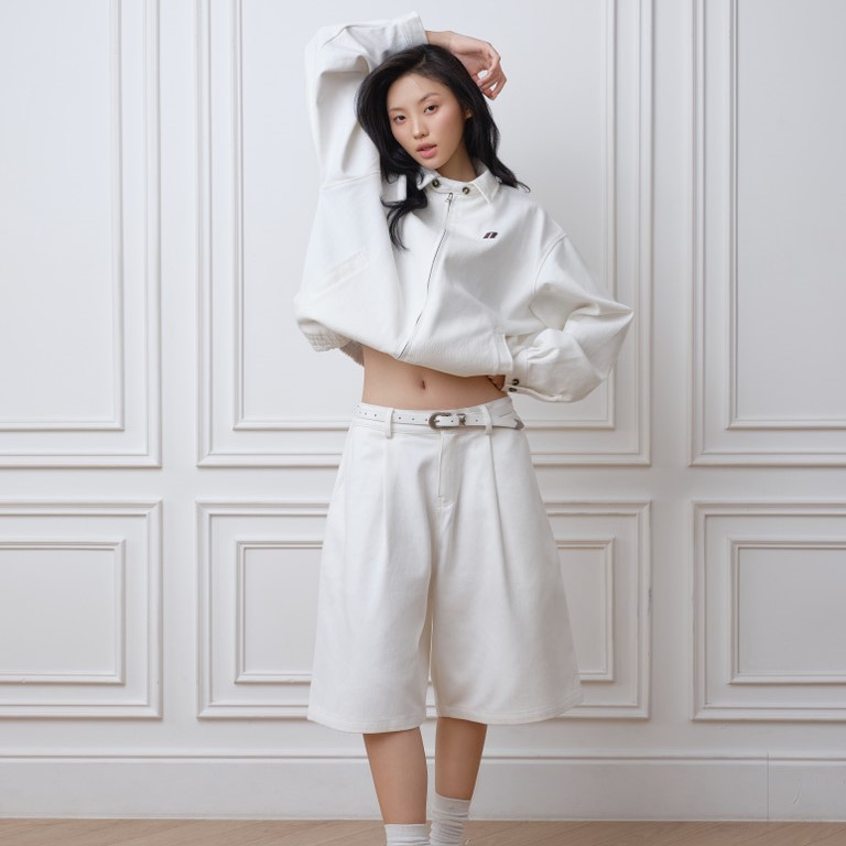 Loose Khaki Short