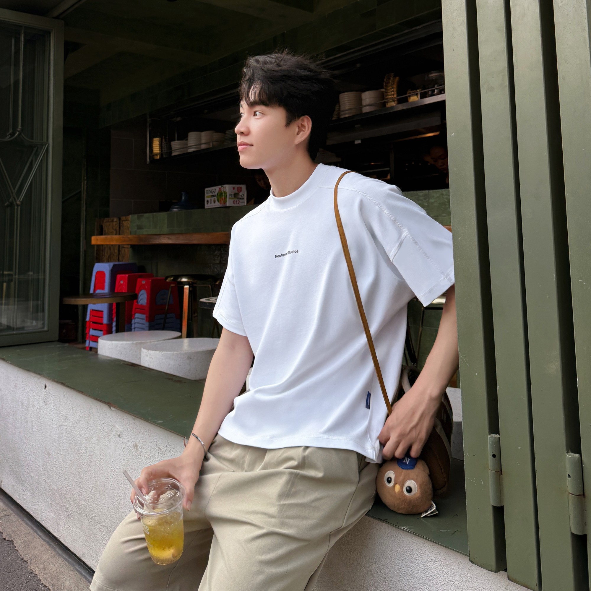 Outliner Tee