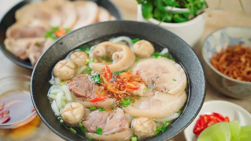 Hướng dẫn cách nấu bánh canh giò heo