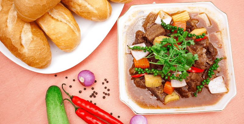 Học cách làm bò sốt vang thơm mềm, đậm vị