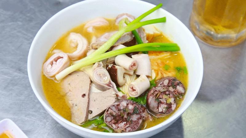 Nấu bún lòng thơm ngon, hấp dẫn với công thức đơn giản