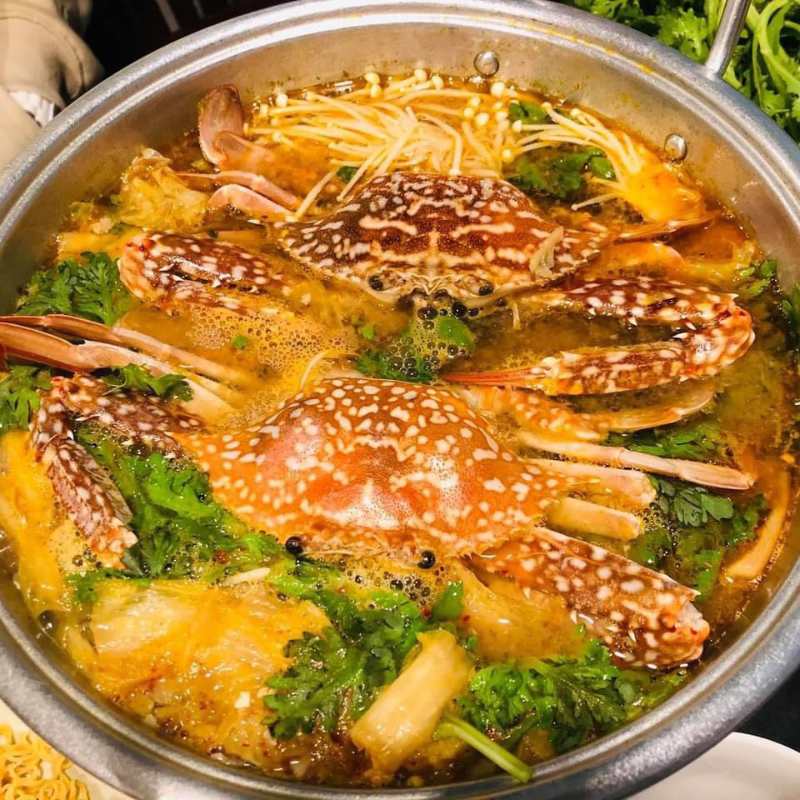 Học ngay 2 cách nấu lẩu ghẹ thơm ngon cho ngày cuối tuần ấm áp