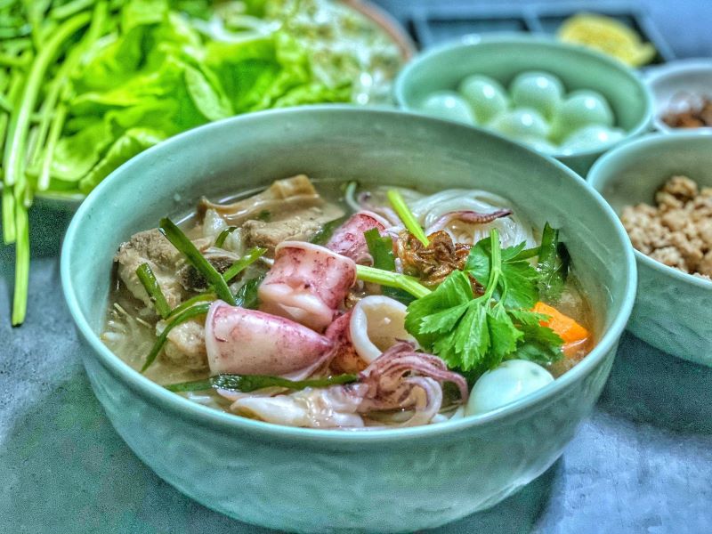 Cách nấu hủ tiếu chuẩn vị Sài Gòn, ăn là “ghiền”