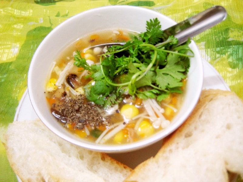 Cách Nấu Súp Gà Ngon Chuẩn Vị – Đơn Giản, Dễ Làm Tại Nhà